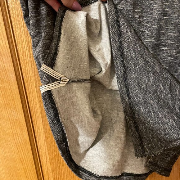 Grey, great quality t-shirt with pocket, Size M - Picture 5 of 5